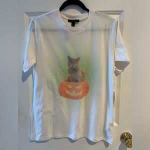 Forever 21, cat/pumpkin T-shirt, small NWT